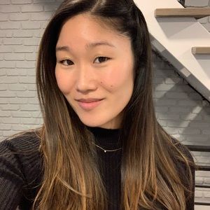 Meet your Posher, Chloe